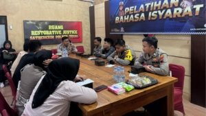 Polres Tegal Hadirkan Pelayanan Humanis, Personel Dibekali Bahasa Isyarat