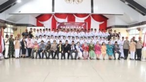 Bupati Vickner Sinaga Kukuhkan 45 Anggota Paskibraka Dairi untuk HUT RI ke-80