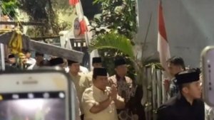 Prabowo Subianto Turun Langsung Melayat Rumah Duka Affan Kurniawan Korban Unjuk Rasa