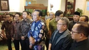 Sultan HB X Ingatkan Kampus, Arahkan Mahasiswa Sampaikan Aspirasi Tanpa Kekerasan