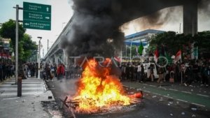 Imbas Aksi Massa, Disnakertransgi DKI Dorong Perusahaan Terapkan WFH Fleksibel