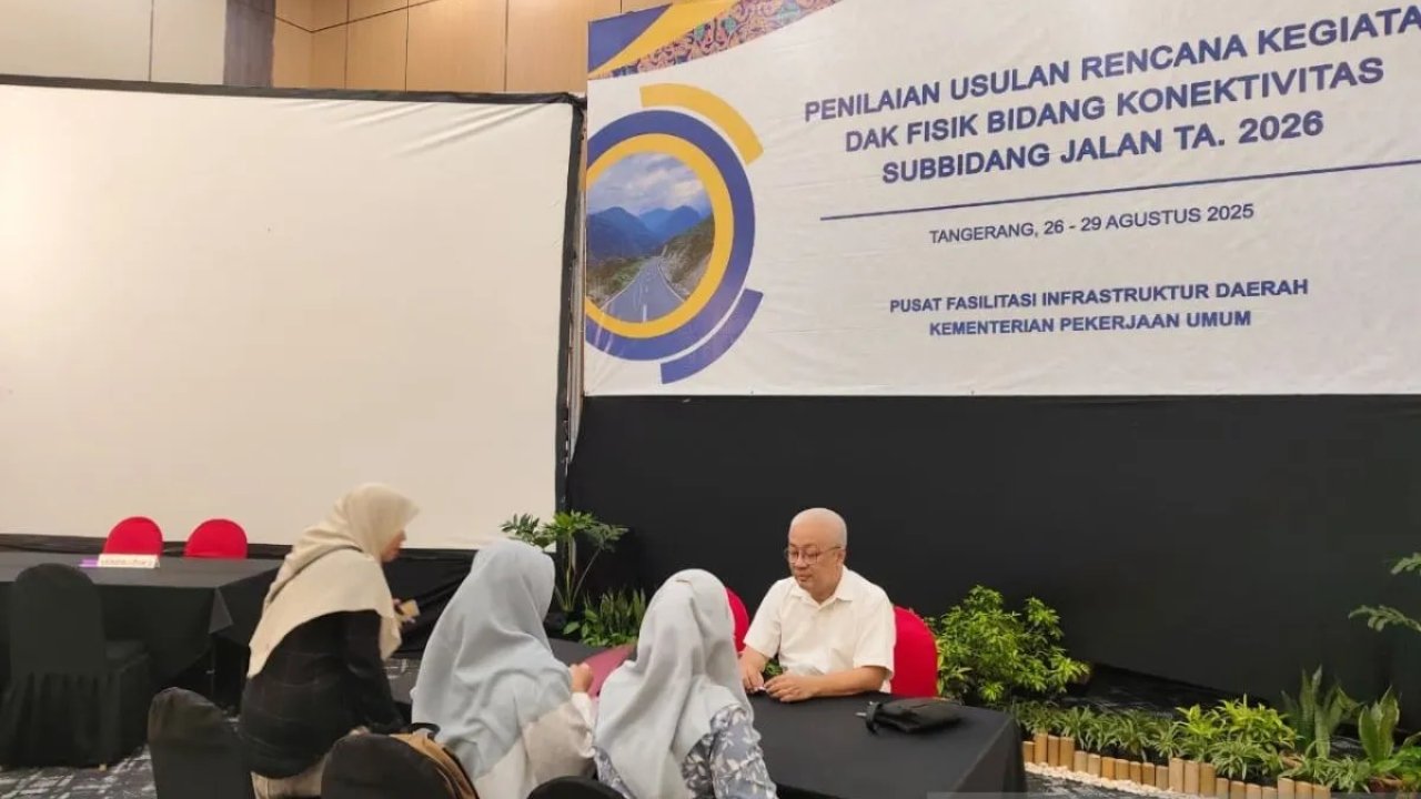 Pemkab Solok Raih Dana Rp23 Miliar untuk Bangun Jalan Strategis Lembah Gumanti