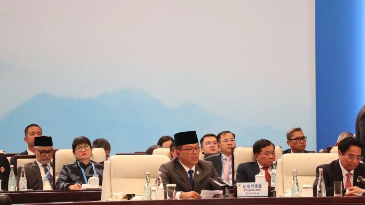 Prabowo Tak Hadir di KTT SCO, Menlu Sugiono Sampaikan Permintaan Maaf Langsung ke Xi Jinping