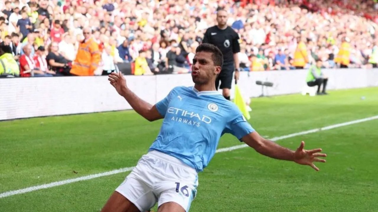 Carvajal Ingin Rodri Gabung Real Madrid, Pengganti Ideal Toni Kroos