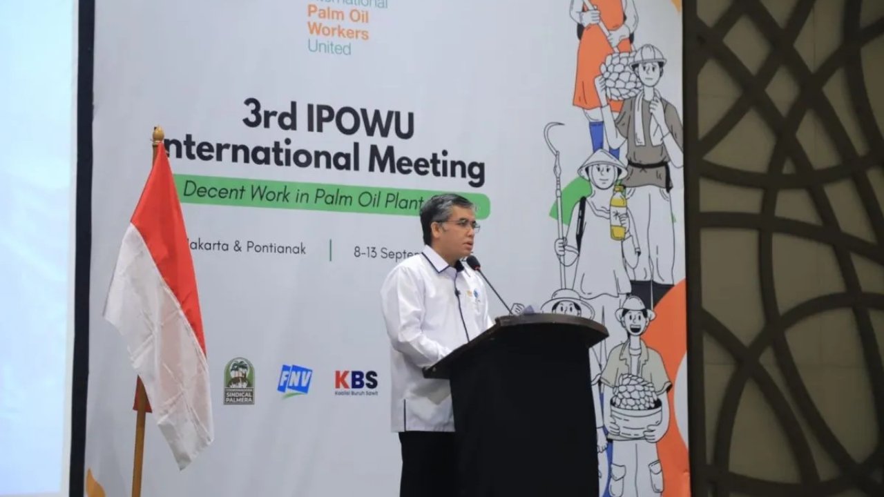 Menaker Tekankan Industri Sawit Maju Harus Sejalan dengan Kesejahteraan Pekerja