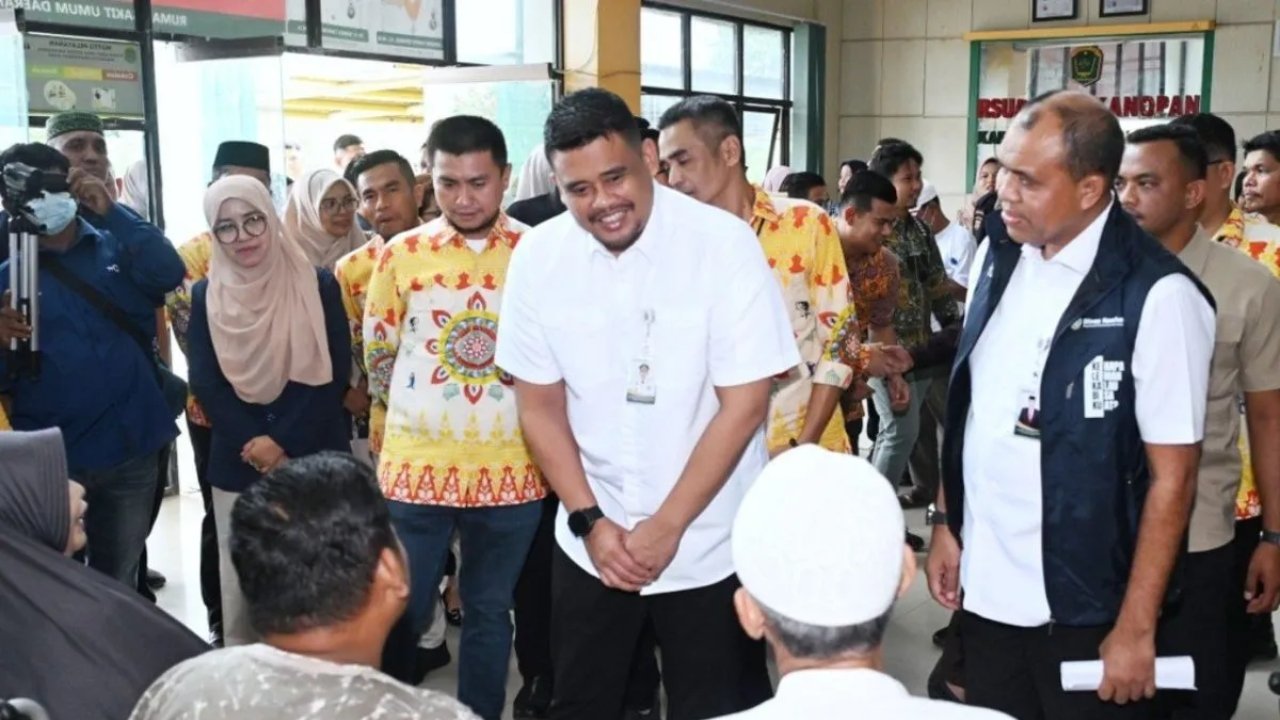 Bobby Nasution Cek RSUD Aek Kanopan: Siapkah Layanan UHC Hadapi Lonjakan Pasien?
