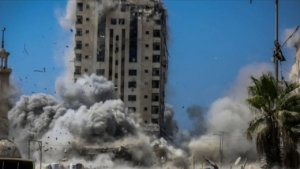 Israel Hantam Menara Pengungsi di Gaza, Ratusan Warga Palestina Jadi Korban