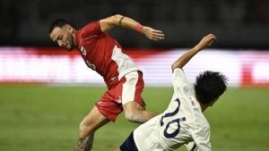 Klok Siap Harmoni di Persib Bersama Thom Haye dan Eliano